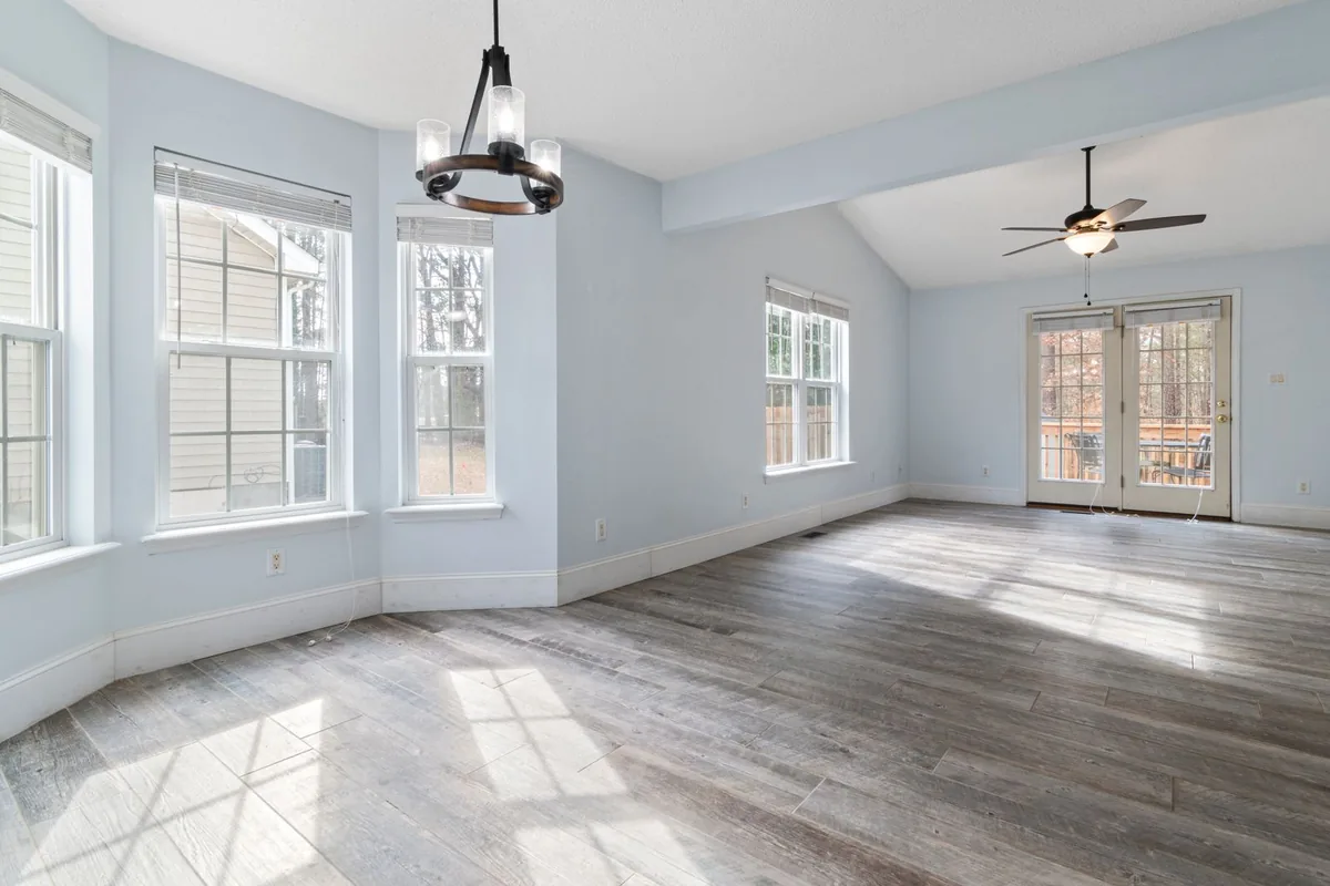 Clean, safe room after biohazard cleanup in Westview, Atlanta, GA